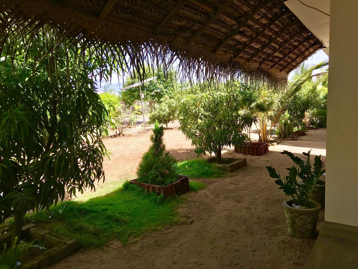 Starfish Beach Bungalows 아루감 베이 외부 사진